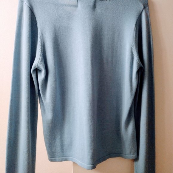 Casual Corner Annex Button Up Lt Blue Sweater Crochet Flowers w/ Pearls Sz M - Picture 4 of 7